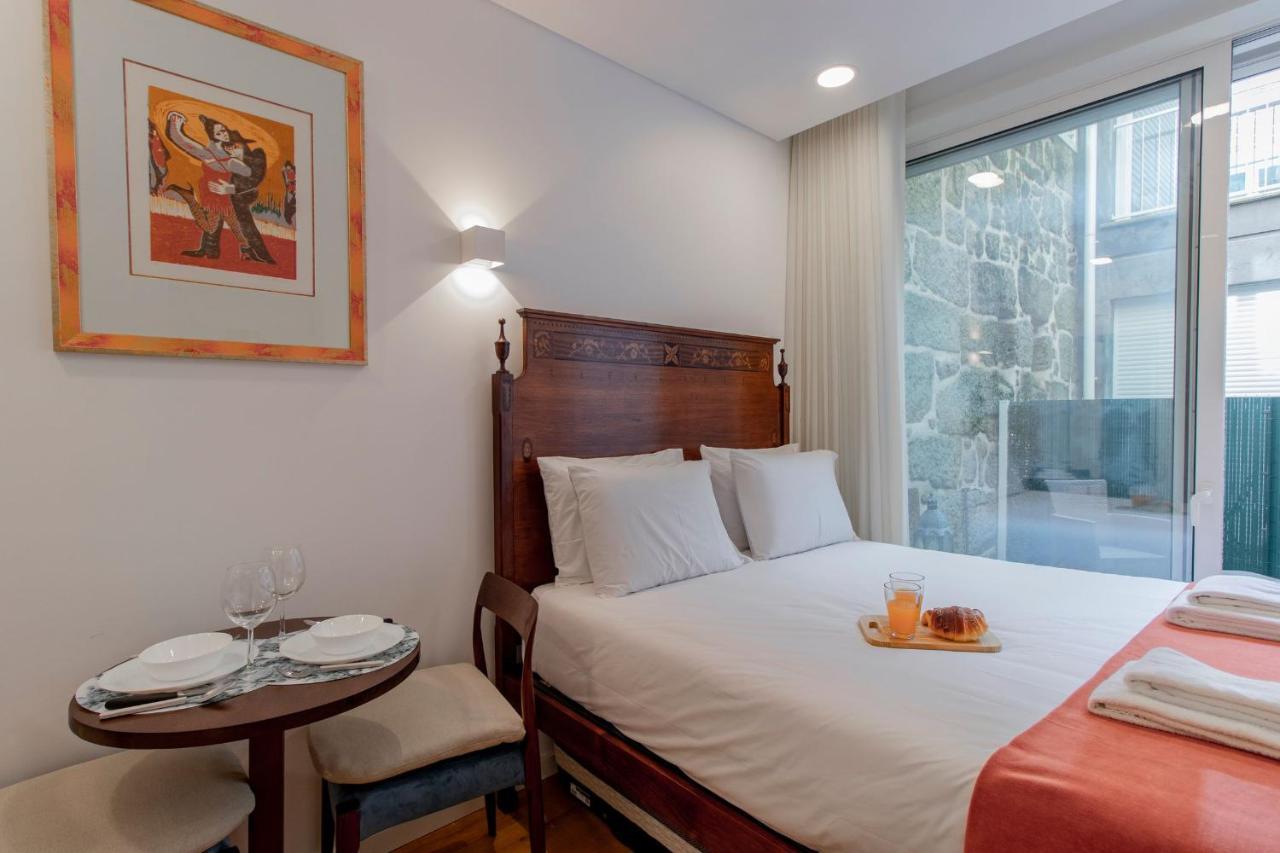 Apartamento Cozy W/ Patio By Lovelystay